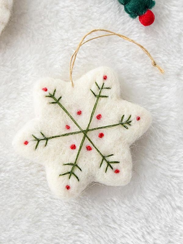Felt Christmas Pendant Snowflake