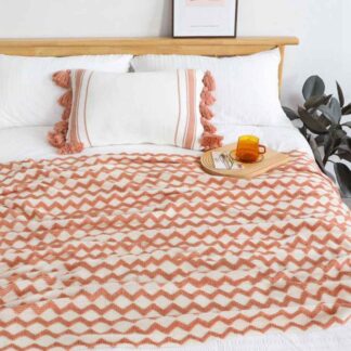 Knitted Zig Zag Throw Ivory &Coral 230x130cm