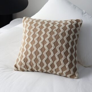Knitted Zig Zag Cushion Mocha & Ivory 45x45cm