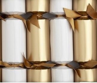 Handmade White and Gold Christmas Crackers Box of 6