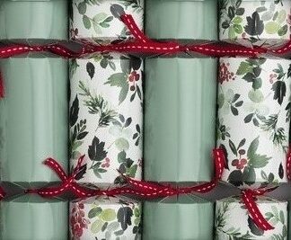 Handmade Holly Christmas Crackers Box of 6